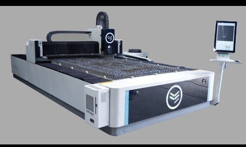 Laser cutting machine