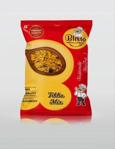 Blisto Tikha Mix Namkeen - 500 Grams | Spicy, Salty, Tasty, Good Shelf Life of 3 Months, Packed in a Convenient Packet