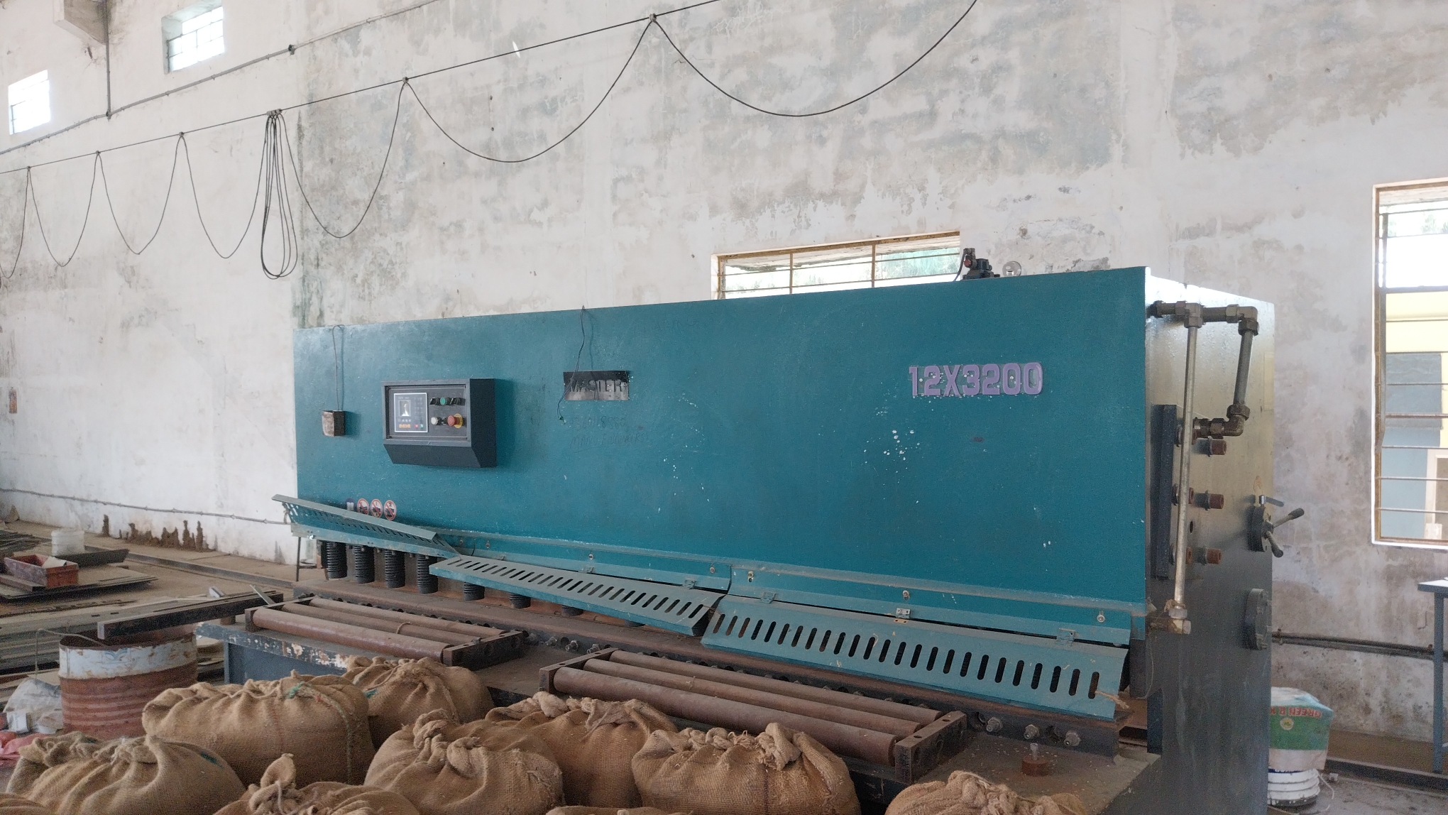 Shearing machine