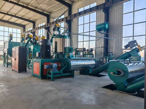 Wtr Reclaim Rubber Machine - Automatic Grade: Automatic