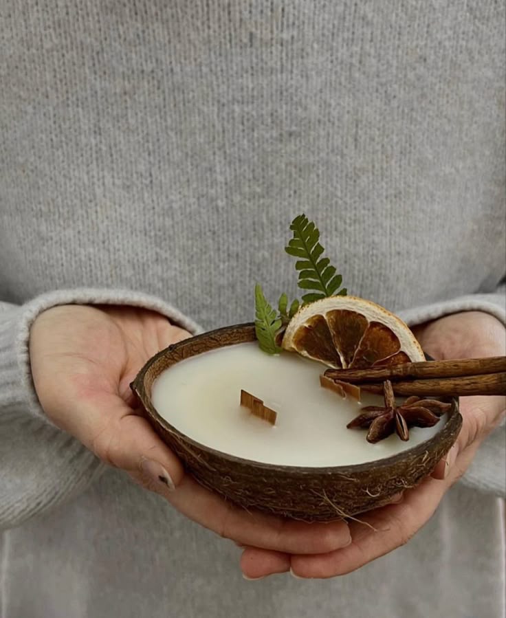 scented candles 