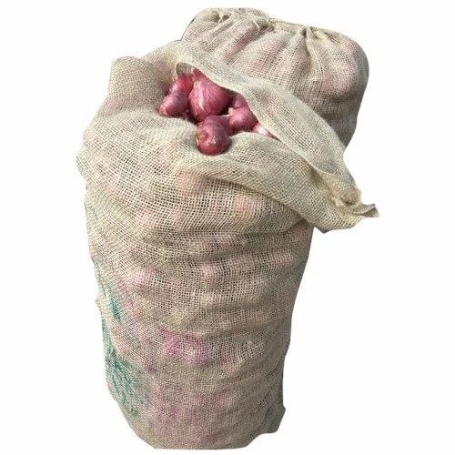 Red Organic Onion - A Grade, Cooking Grade, Fresh Vegetables | Optimum Quality, Raw Processing Form, Common Shape, Packaged in Gunny Bag
