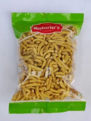 Lahsun Sev Namkeen - 500 Grams Regular Size | Good Quality Spicy and Salty Taste FSSAI Certified 3 Months Shelf Life