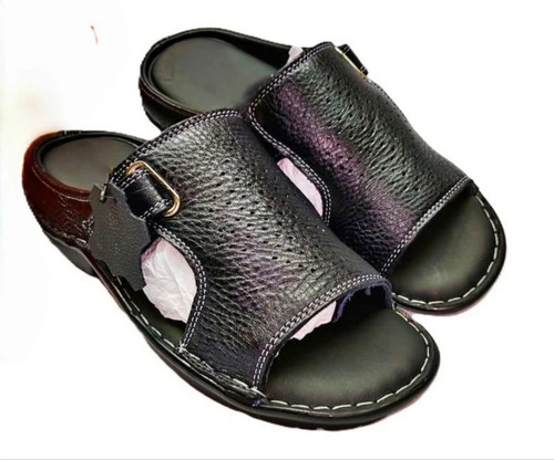 Mens Leather Slipper - Color: Black