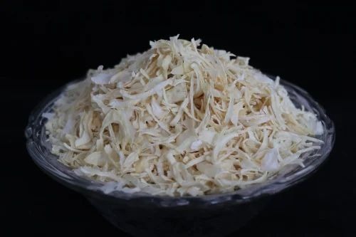 Dehydrated White Onion Kibbled Flakes