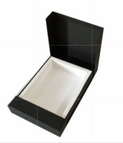 Wallet Packaging Box - Paper Material, Rectangular Shape, Weight Holding Capacity <2 Kg | Plain Design for Optimal Storage Solutions
