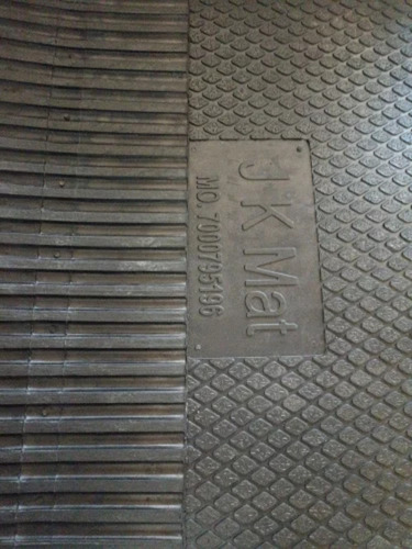 Rubber And Turf Mat - Color: Black