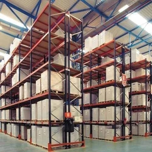 Warehouse pallet racking system
