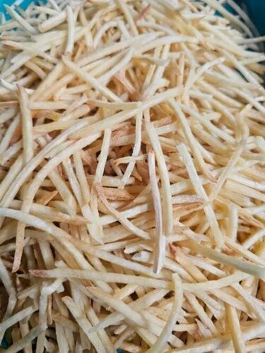 Salted Tapioca Stick Chips - FSSAI Certified, Fried Processing, 3-Month Shelf Life, Spicy & Salty Taste, Healthy Snack | Tasty & Enjoyable Crunch