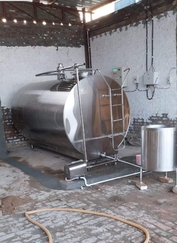 Bulk Milk Cooler - Color: Ss