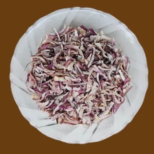 Dehydrated Kibbled Red Onion