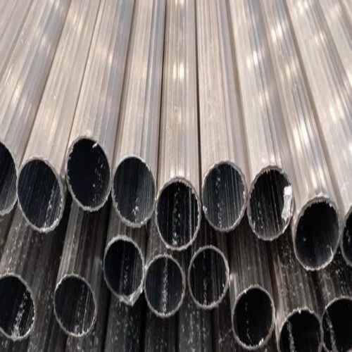 2.5mm Rectangular Aluminum Pipe - AA 6063 Polished Silver Finish Good Quality Extruded for Industrial Use