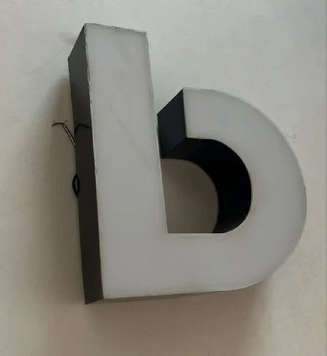 White Edgeless LED Letters
