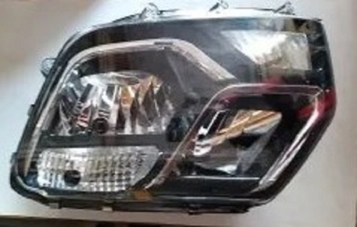 Duster 2014 Head Lamp