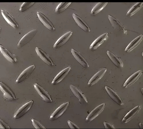 Corrosion Resistant High Strength SS Chequered Plates