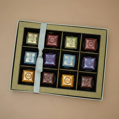 2 Mm Chocolate Box With 12 Partition
