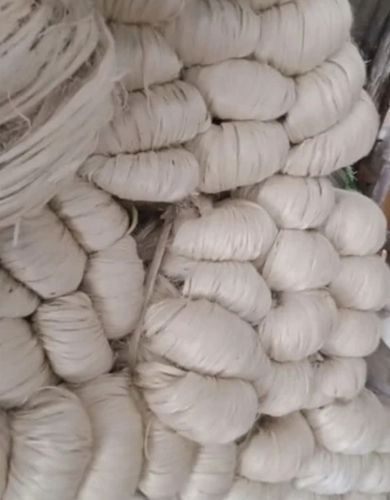 White Raw Jute Fiber - Natural Fiber, Raw Pattern, Eco Friendly | Biodegradable, High Tensile Strength, UV Resistant, Moisture Absorbent, Breathable, Durable, Versatile for Matting and Twine Production
