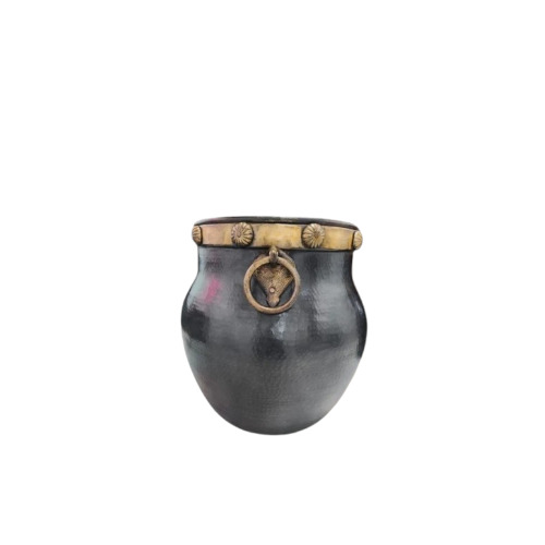 105C Round Brass Planter