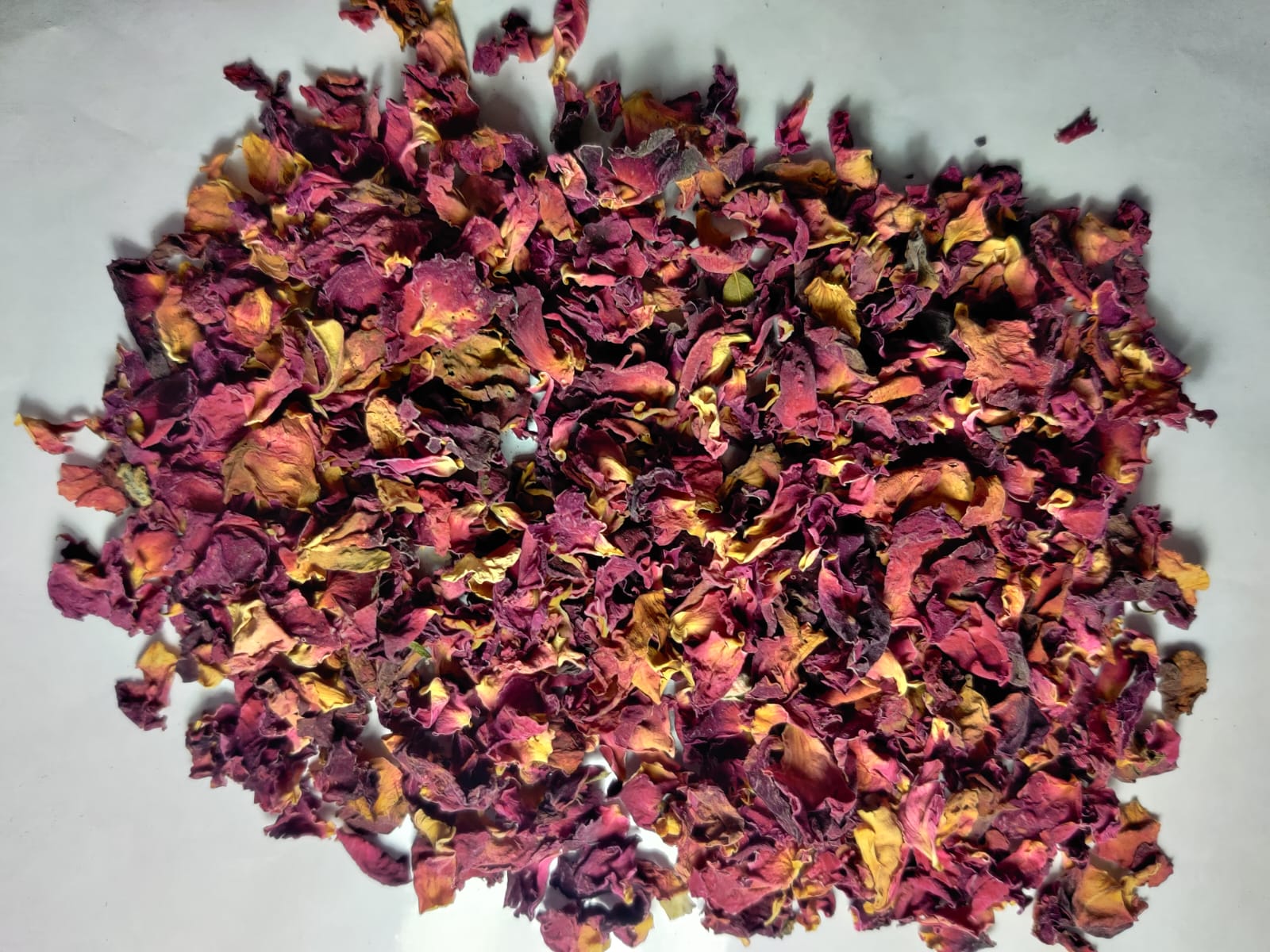 Dried Rose Petals Grade B - Breed: Indian