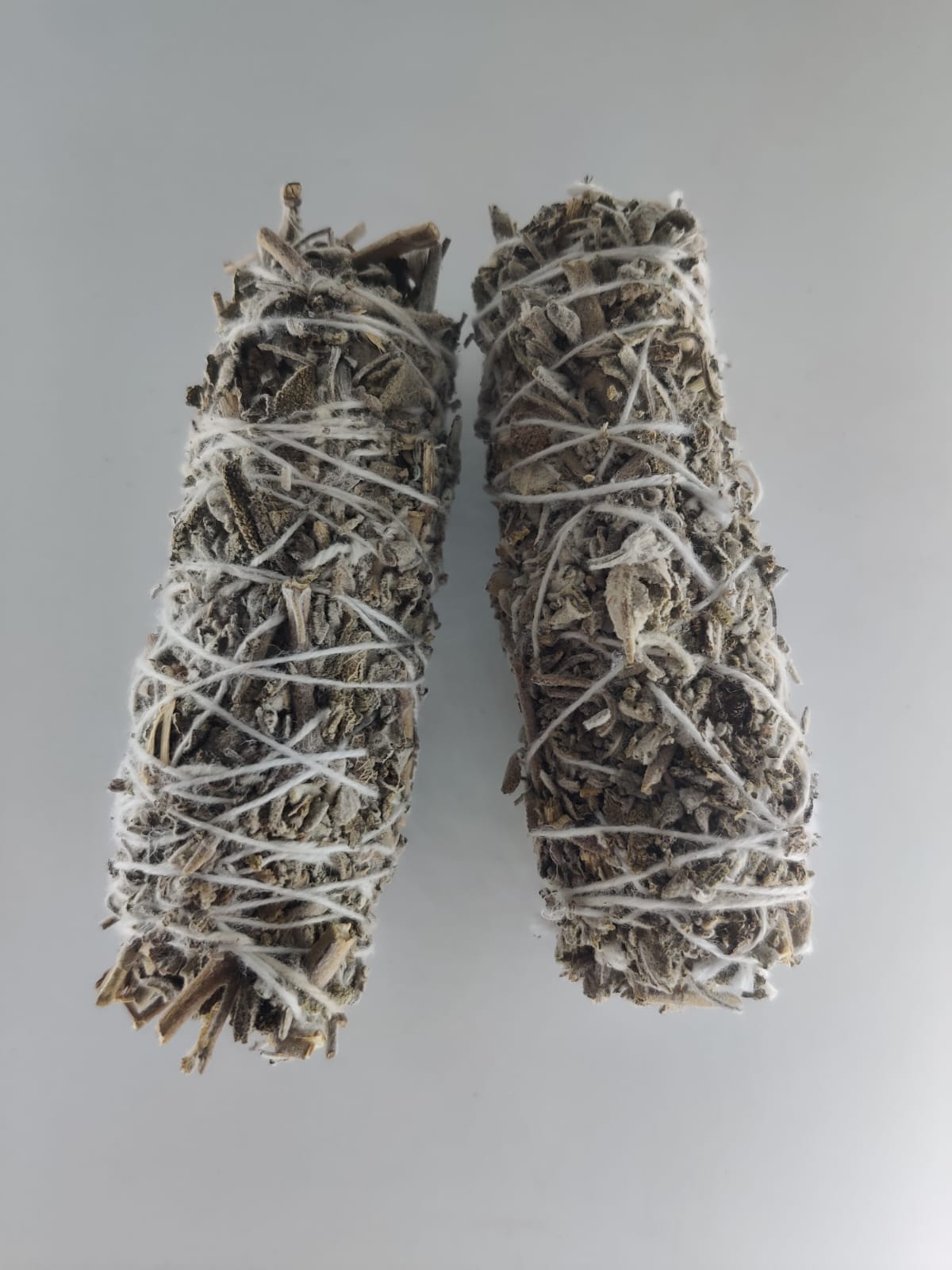 California White Sage Sticks Bundles - Color: Green
