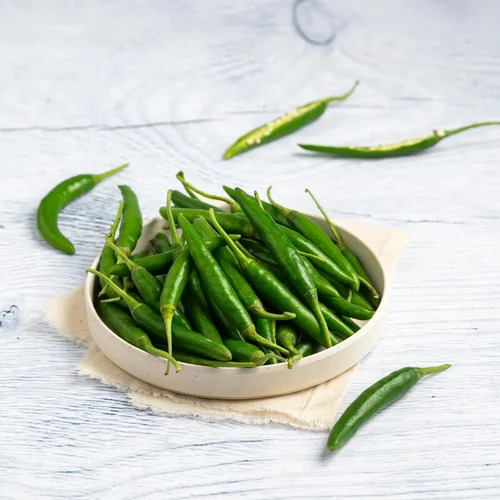 Fresh Green Chilli - Moisture (%): .