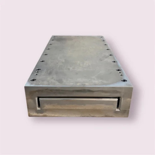 Moulding die 