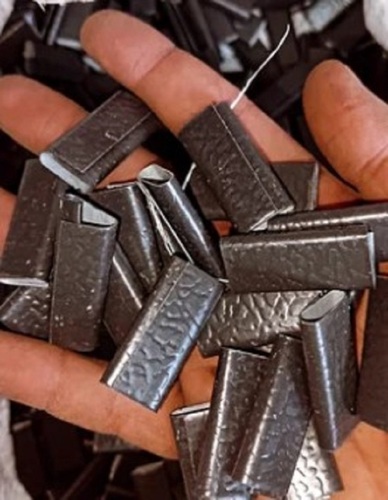 12 mm Black Colour Coated Packing Clip