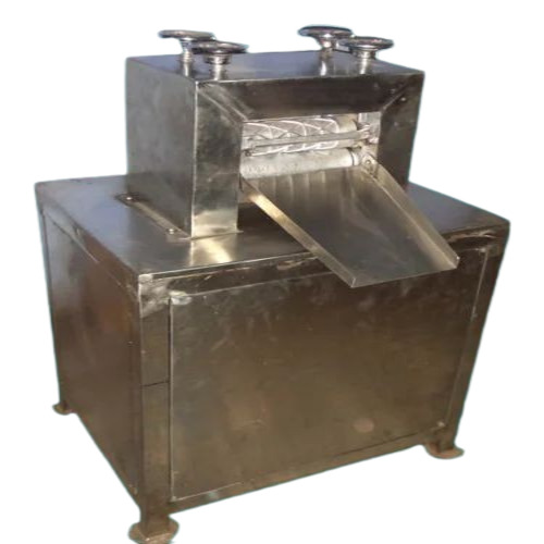 Pola Puff Cutter Machine