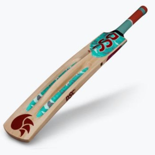 Wooden Cricket Bats - Superior Quality, Rectangular, Standard Length, Brown, Rubber Grip, Portable Design, Intermediate to Professional Use