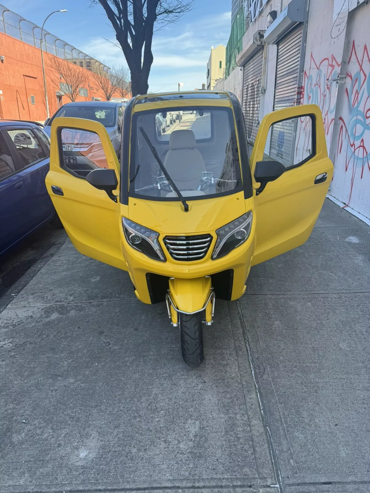 Lemos Electric Power Scooter Formula 1 Trike 1500W 60V 35 MPH