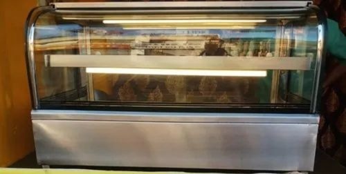Small Patties Hot Counter