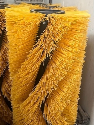 Road Cleaning Machine Brush - Bristle Color: Yellow