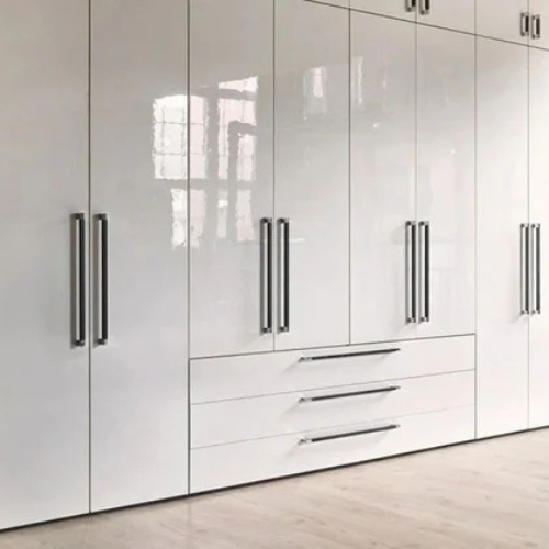 Wooden Modular Wardrobe