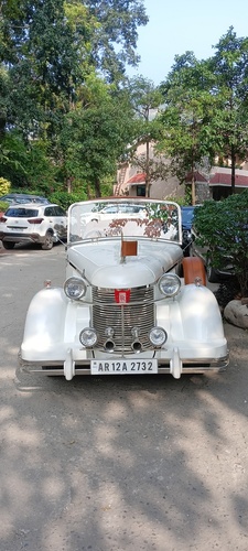 Vintage Car Rental Service