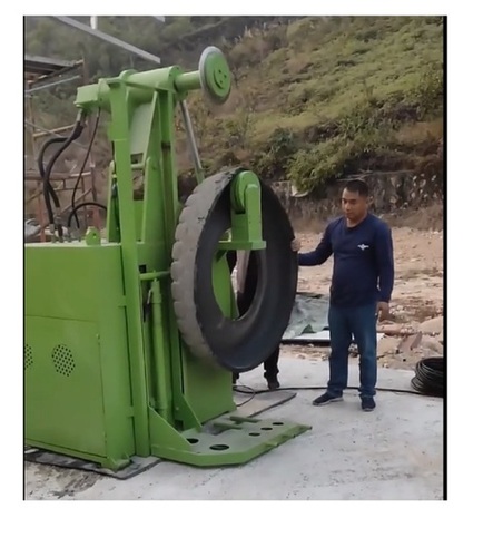 Automatic Waste Tire Rubber Chips Block Cutter