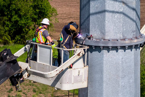 Electric Pole - Design: Ok