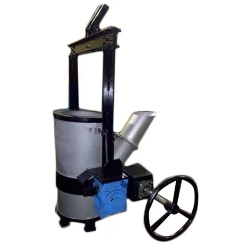 T Spout Ladle