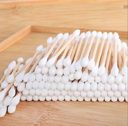 Pure Cotton Ear Buds Without Packaging