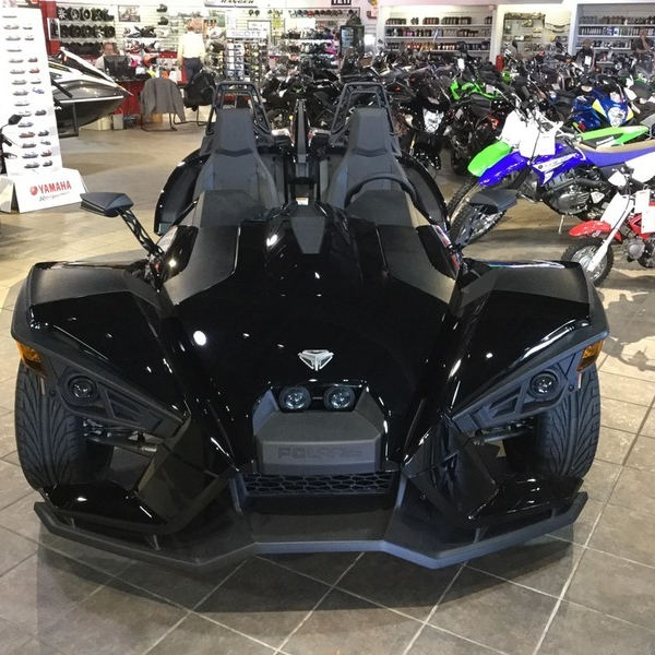 Brand New Genuine_ 2023 Polaris Slingshots SL Autodrive 3-Wheel Motorcycle