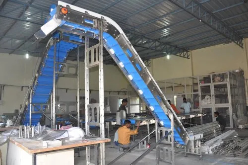 Z Type Conveyor - Features: Durable