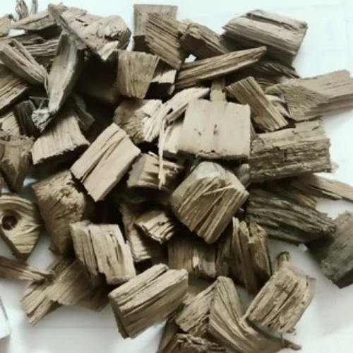 Dark Brown Agarwood Chips