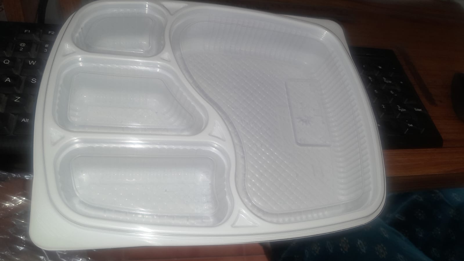 Plastic Meal Tray