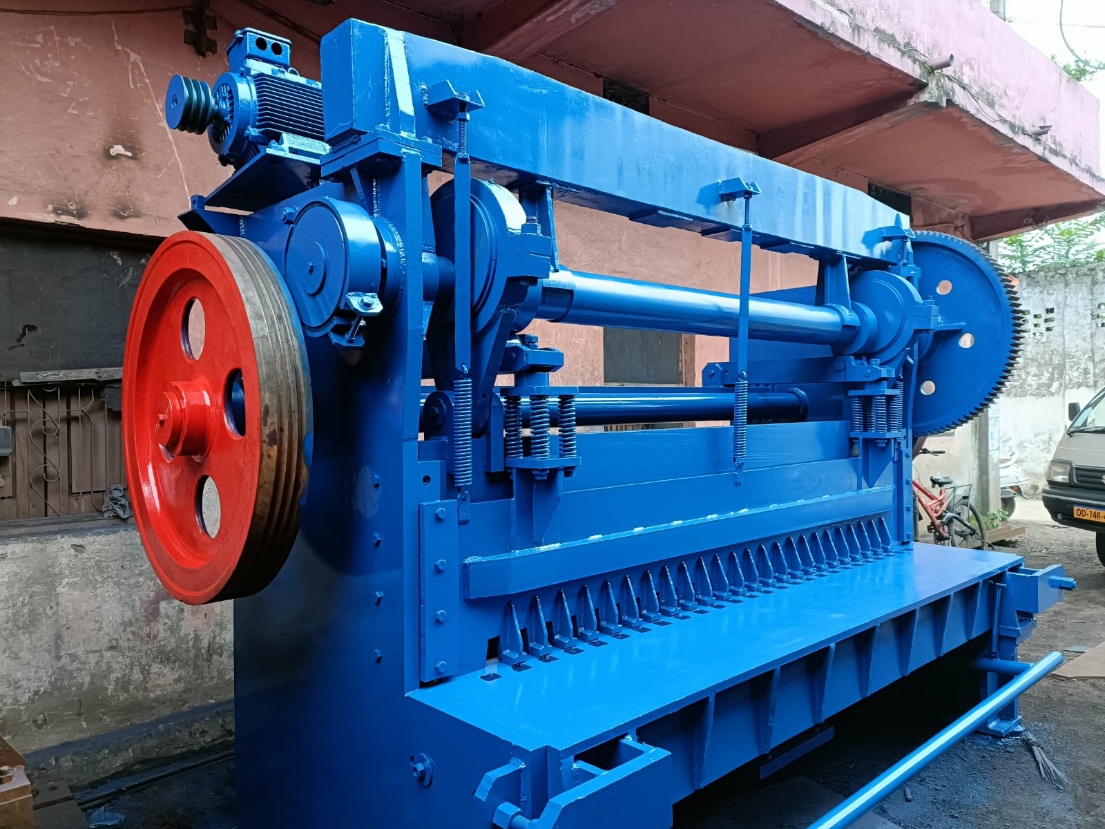 Shearing Machine 12mm x 2500 