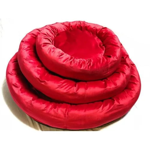 Dog Velvet Bed - Color: Red