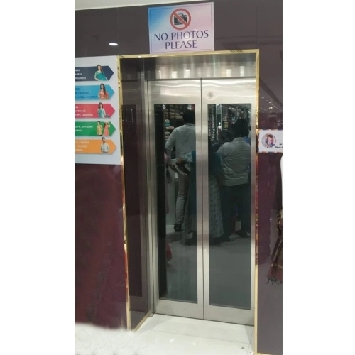 Commercial Passenger Lift
