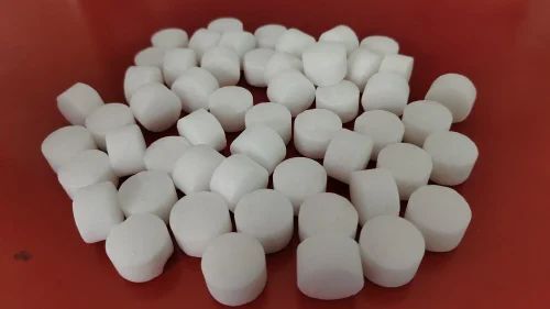 Naphthalene Ball