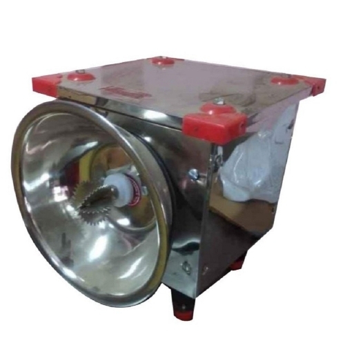 Stainless Steel Coconut Scrapper - Automatic Grade: Semi Automatic