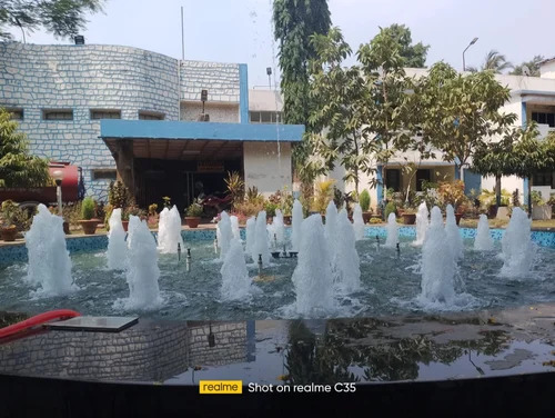 Geyser Jet Water Fountain - Color: All