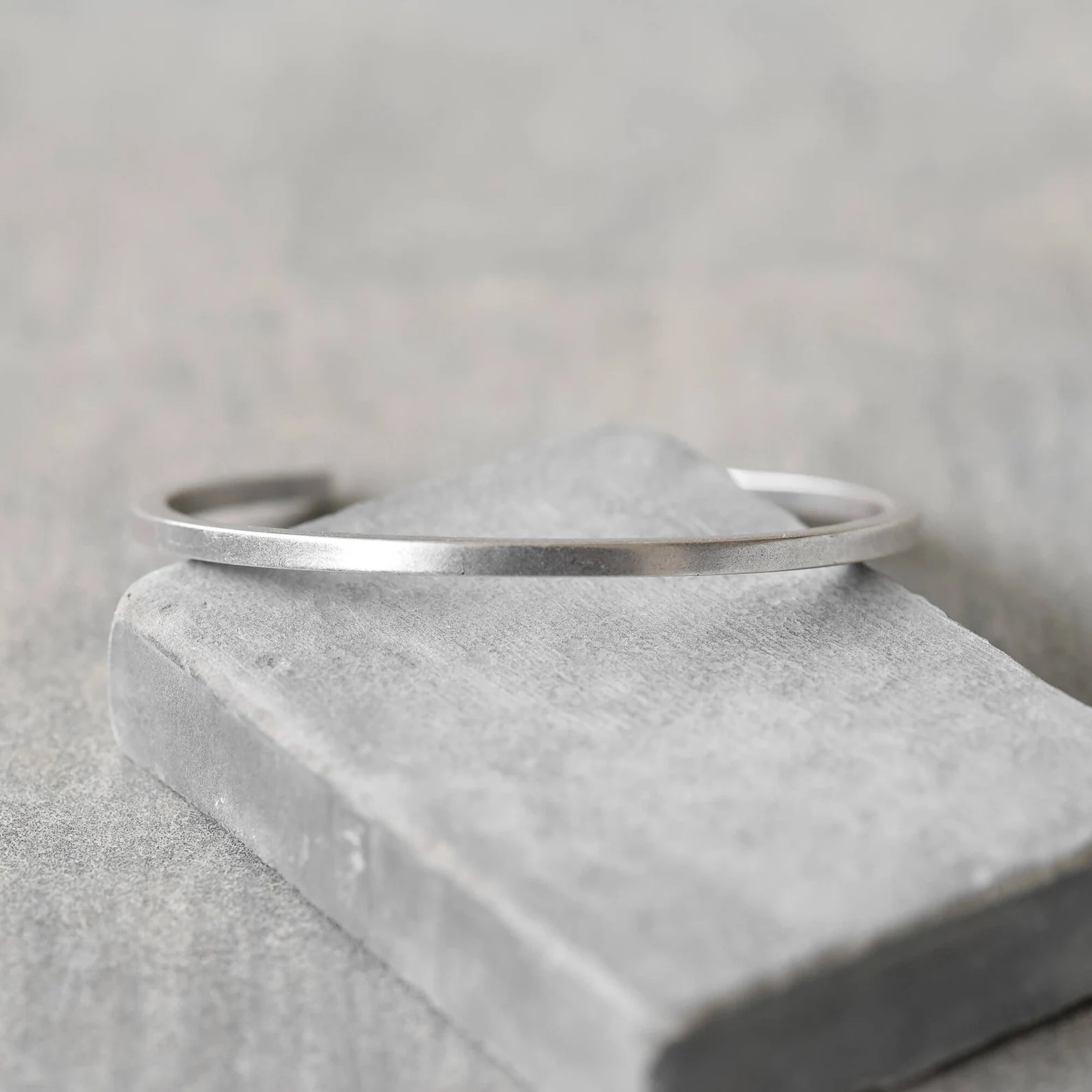Mens Silver Cuff Bracelet - Grade: Premium