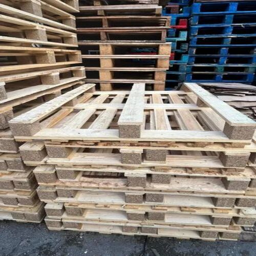 350 Kg Timber Wood Pallet
